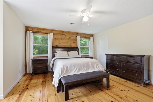 211 Narrow Way, Travelers Rest, SC 29690