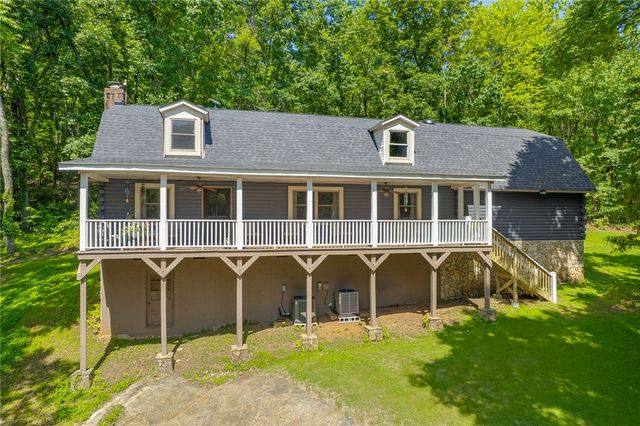 211 Narrow Way, Travelers Rest, SC 29690