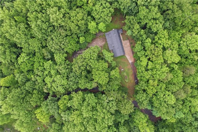 211 Narrow Way, Travelers Rest, SC 29690