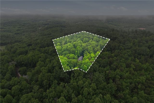 211 Narrow Way, Travelers Rest, SC 29690