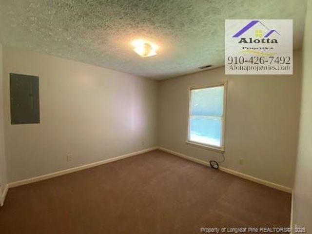 1966 Glenwick Drive, Fayetteville, NC 28304