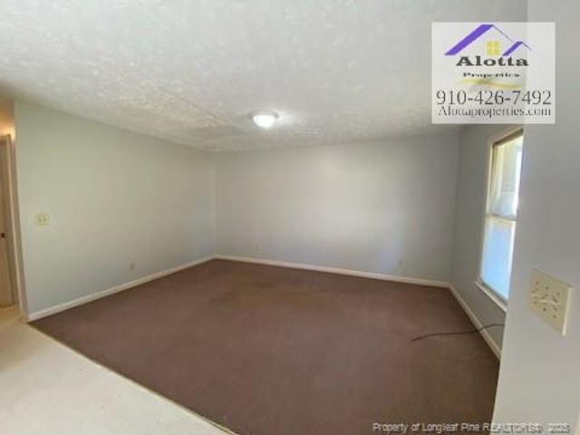 1966 Glenwick Drive, Fayetteville, NC 28304