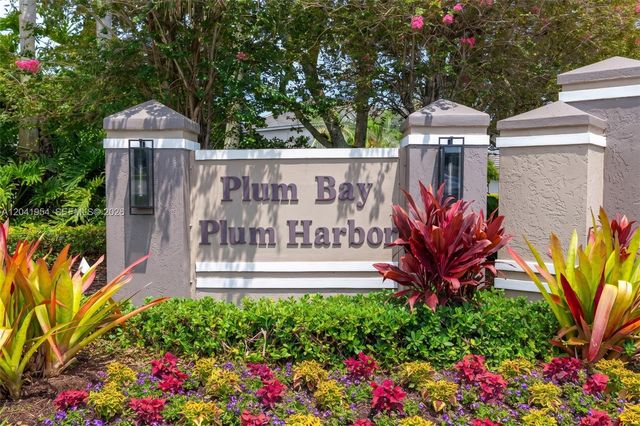 5823 Plum Harbor Cir, Tamarac, FL 33321