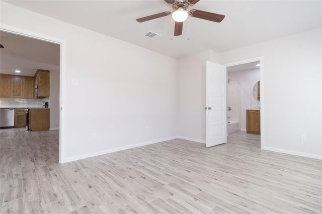 20 Scott Road, Cleveland, TX 77328