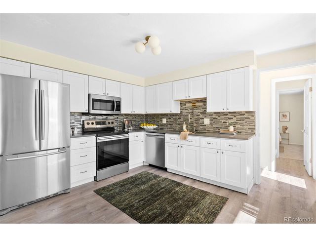 5364 Alkire St, Arvada, CO 80002