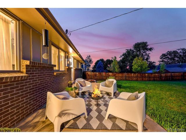 5364 Alkire St, Arvada, CO 80002