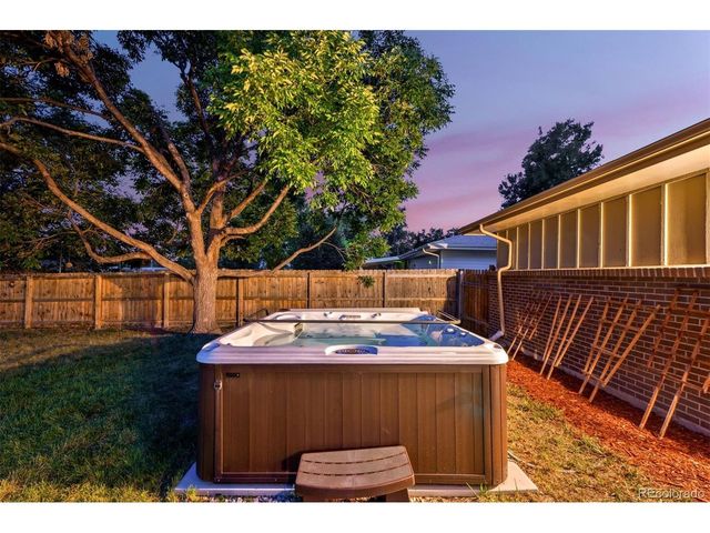 5364 Alkire St, Arvada, CO 80002