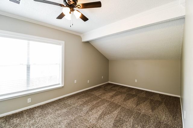 5306 Spring Branch Drive, Pearland, TX 77584