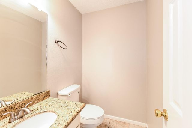 5306 Spring Branch Drive, Pearland, TX 77584