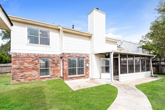 5306 Spring Branch Drive, Pearland, TX 77584