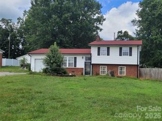 1009 E Church Street, Cherryville, NC 28021