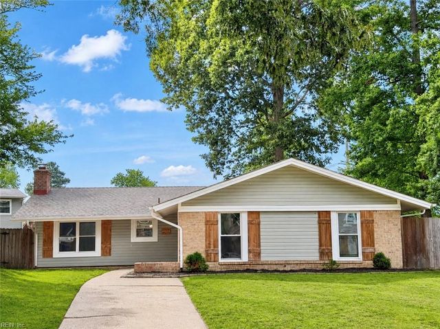4028 Foxwood DR, Virginia Beach, VA 23462