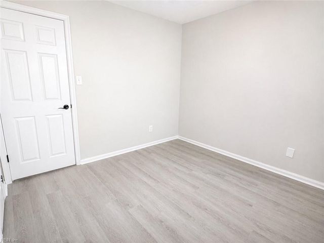 4028 Foxwood DR, Virginia Beach, VA 23462