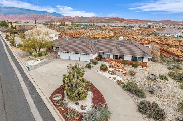 976 N QUAIL RIDGE DR, Washington, UT 84780