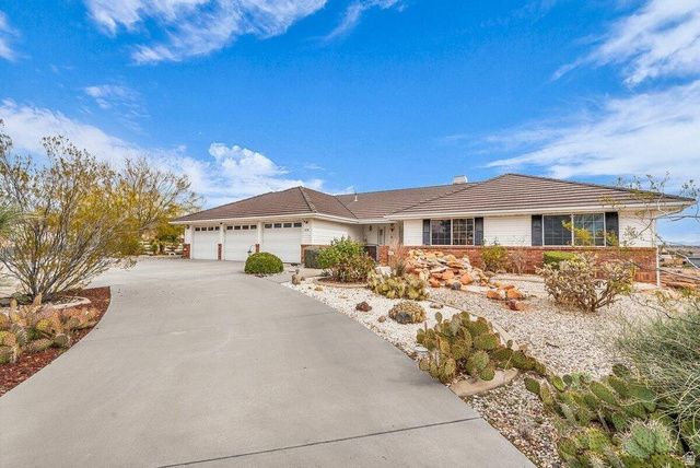 976 N QUAIL RIDGE DR, Washington, UT 84780