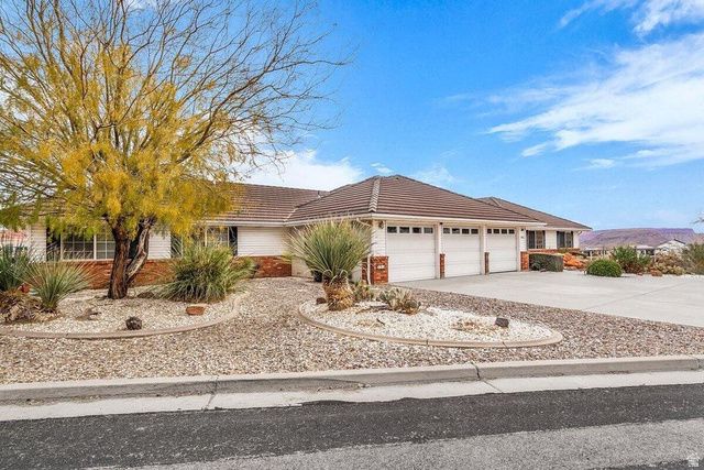 976 N QUAIL RIDGE DR, Washington, UT 84780