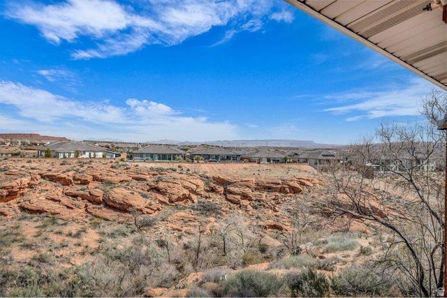 976 N QUAIL RIDGE DR, Washington, UT 84780