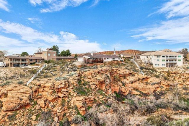 976 N QUAIL RIDGE DR, Washington, UT 84780