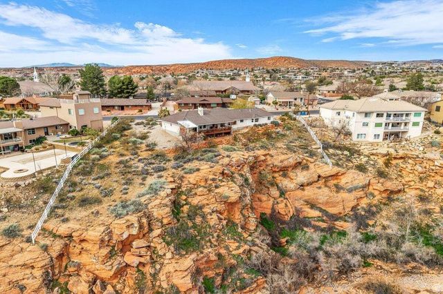 976 N QUAIL RIDGE DR, Washington, UT 84780