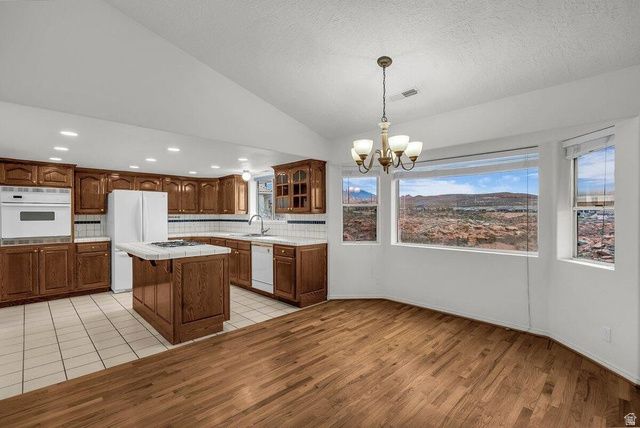 976 N QUAIL RIDGE DR, Washington, UT 84780