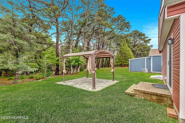 14 Santiago Drive W, Toms River, NJ 08757