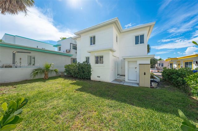 319 Nebraska St, Hollywood, FL 33019