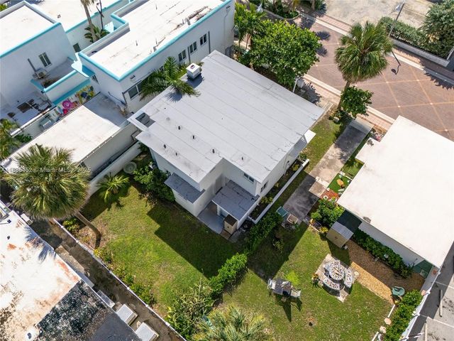 319 Nebraska St, Hollywood, FL 33019