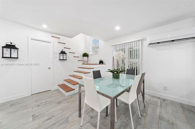 319 Nebraska St, Hollywood, FL 33019