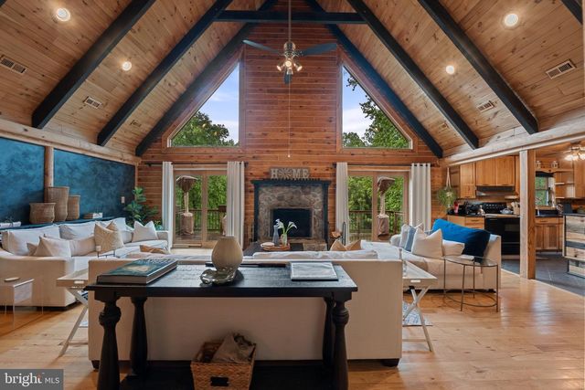 8 HOPE VALLEY LN, Stafford, VA 22554