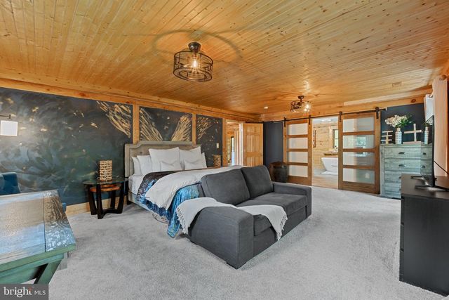 8 HOPE VALLEY LN, Stafford, VA 22554