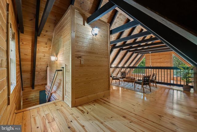 8 HOPE VALLEY LN, Stafford, VA 22554