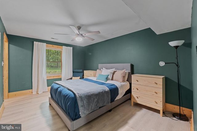 8 HOPE VALLEY LN, Stafford, VA 22554