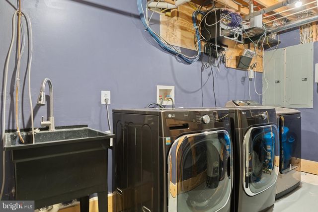 8 HOPE VALLEY LN, Stafford, VA 22554