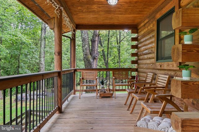 8 HOPE VALLEY LN, Stafford, VA 22554