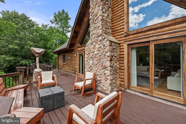 8 HOPE VALLEY LN, Stafford, VA 22554