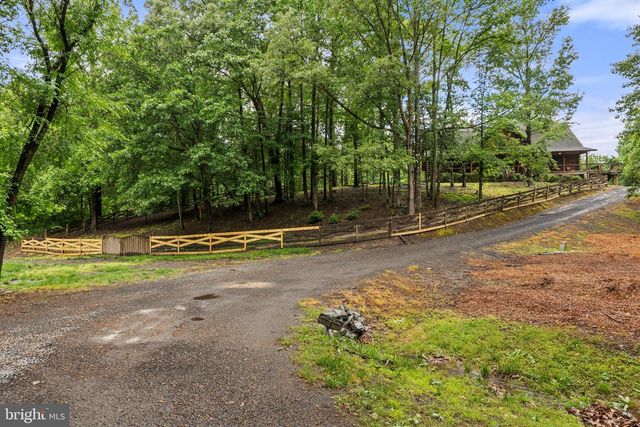 8 HOPE VALLEY LN, Stafford, VA 22554