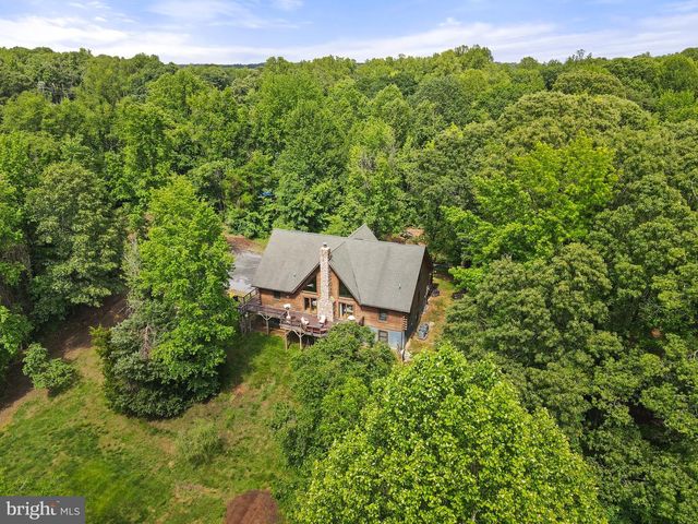 8 HOPE VALLEY LN, Stafford, VA 22554