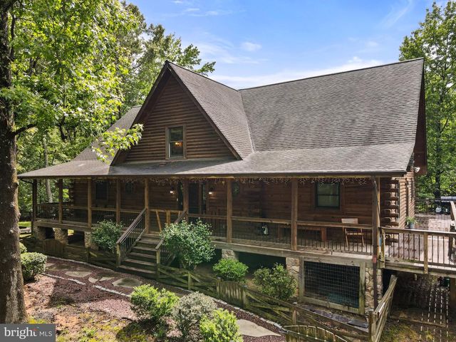 8 HOPE VALLEY LN, Stafford, VA 22554