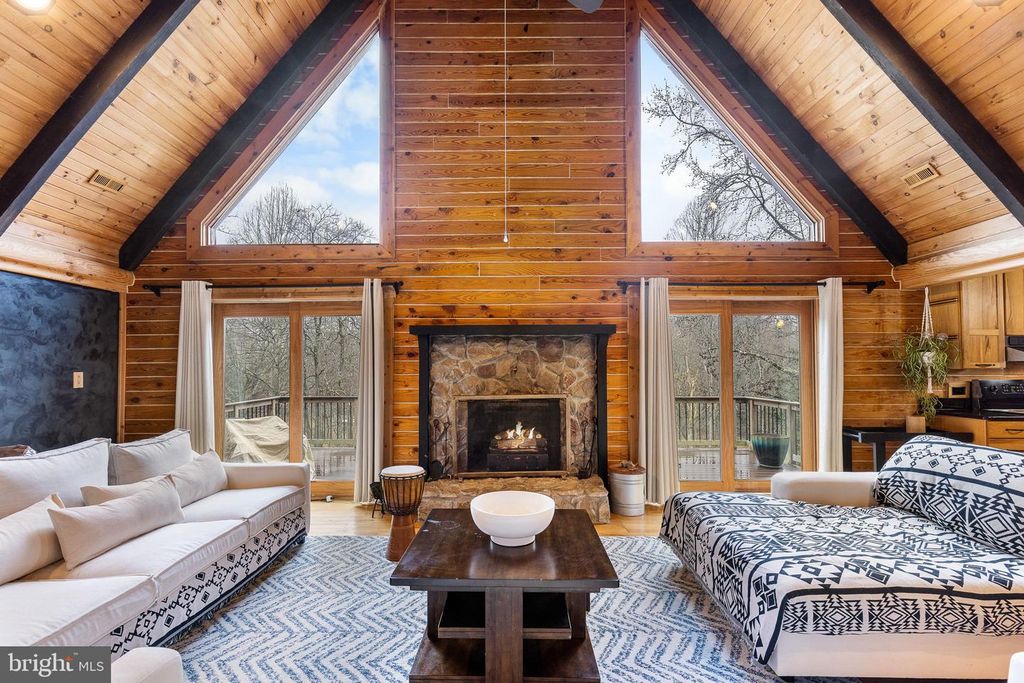 8 HOPE VALLEY LN, Stafford, VA 22554