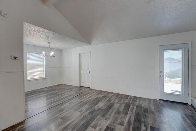 2310 Vialoux Dr, Corpus Christi, TX 78418