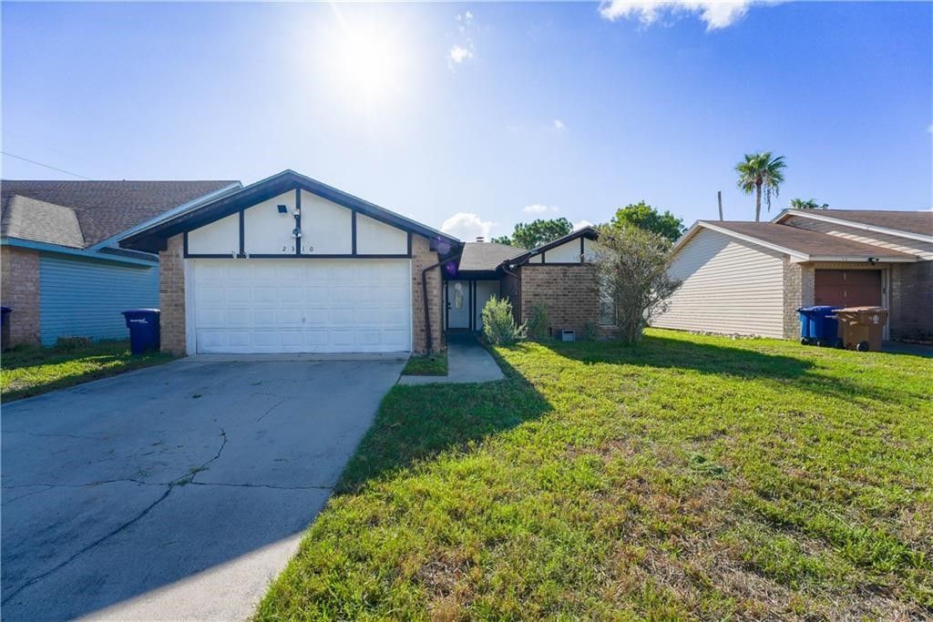 2310 Vialoux Dr, Corpus Christi, TX 78418