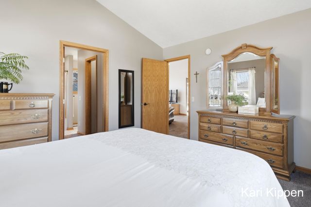 158 Teasel Street NE, Comstock Park, MI 49321