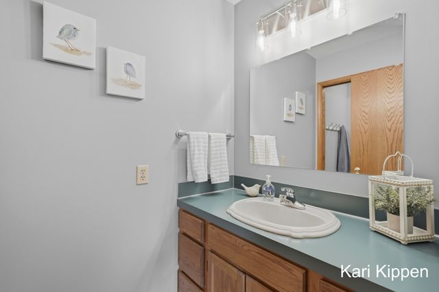 158 Teasel Street NE, Comstock Park, MI 49321