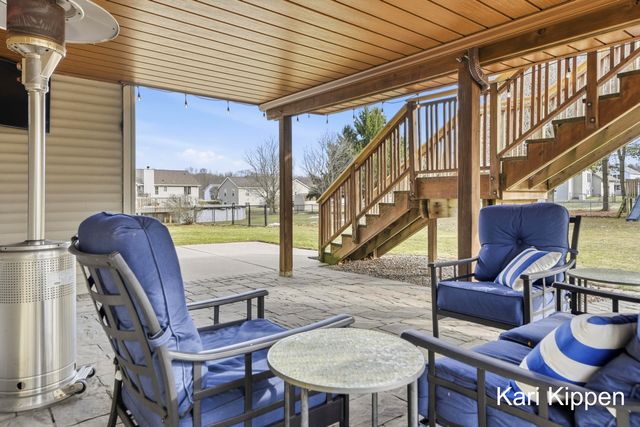 158 Teasel Street NE, Comstock Park, MI 49321