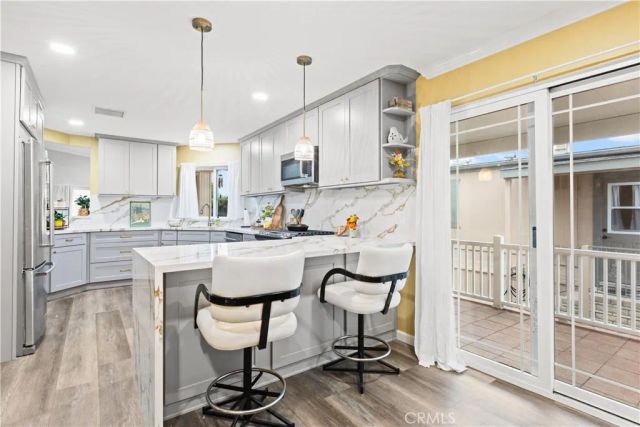 5200 Irvine Boulevard 505, Irvine, CA 92620