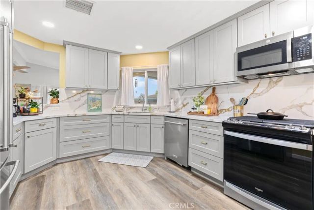 5200 Irvine Boulevard 505, Irvine, CA 92620