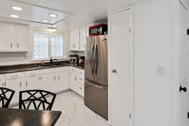 221 El Camino Real 52, Oceanside, CA 92058