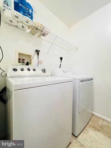 952 VALLEYBROOK RD, Garnet Valley, PA 19060