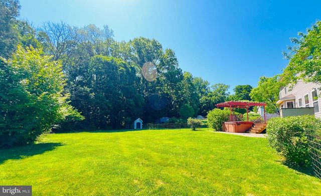 952 VALLEYBROOK RD, Garnet Valley, PA 19060