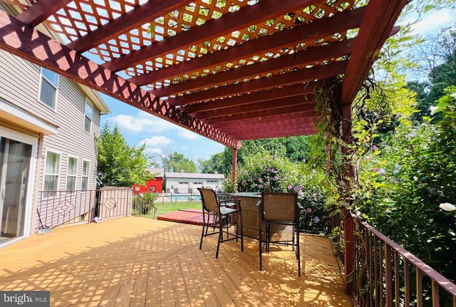 952 VALLEYBROOK RD, Garnet Valley, PA 19060
